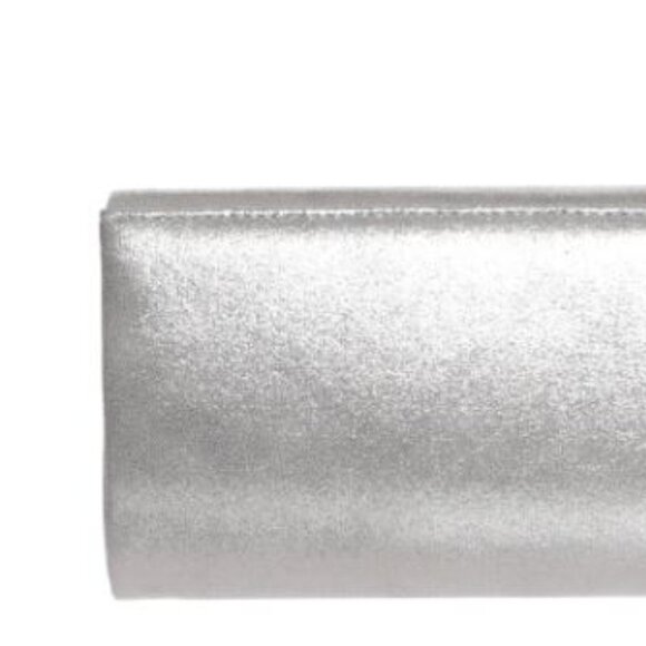 Short Silver Clutch with a Chain - Picture 7 of 15